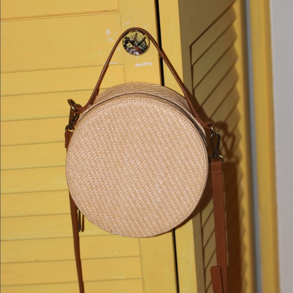 Forever 21 crossbody bag - Picture 2 of 7